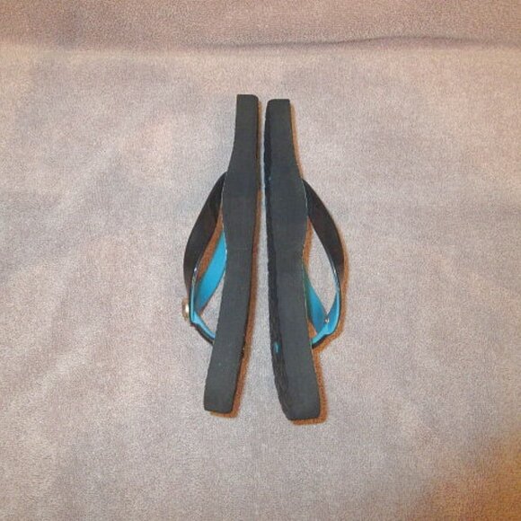 Brighton Flower Power Flip Flops Sandals Size 9 Thong Slip On Mod Groovy Retro - Picture 5 of 8